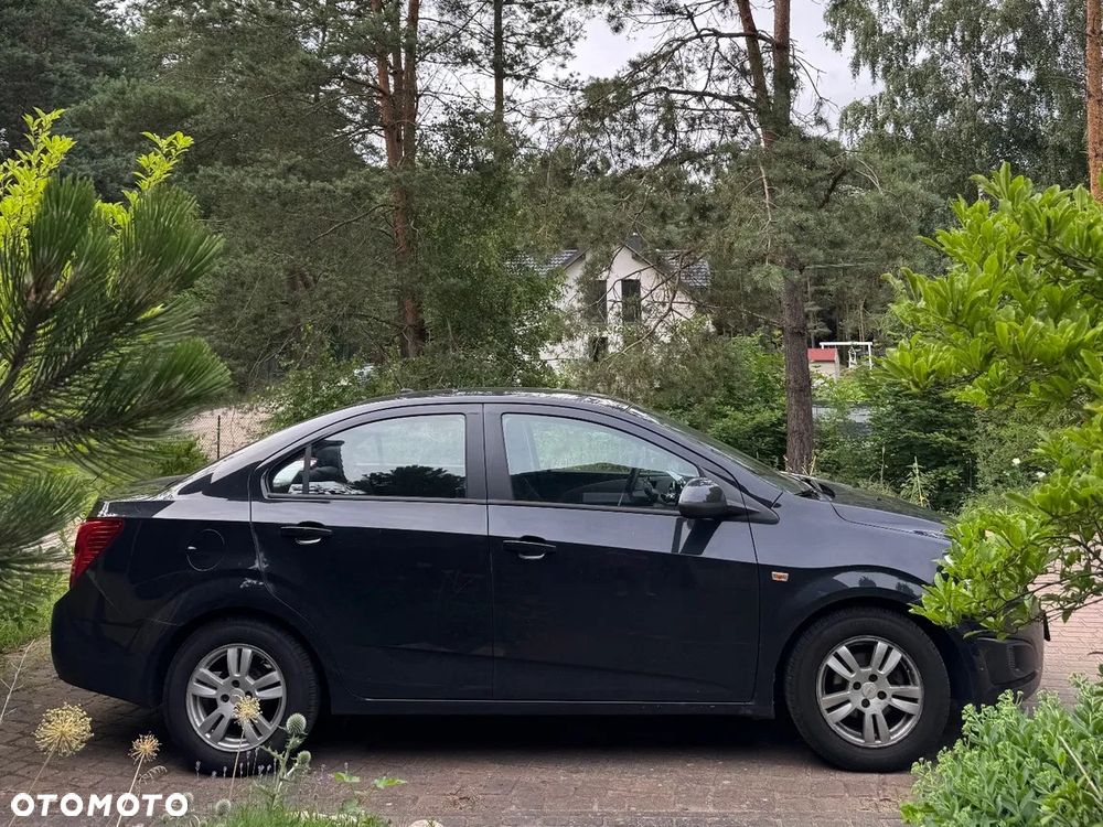 Chevrolet Aveo 1.2 LT - 3