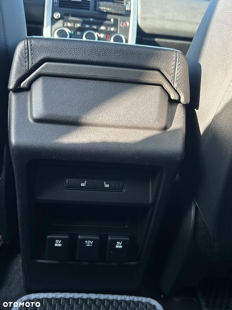 Land Rover Discovery Sport 2.0 TD4 HSE Luxury - 12