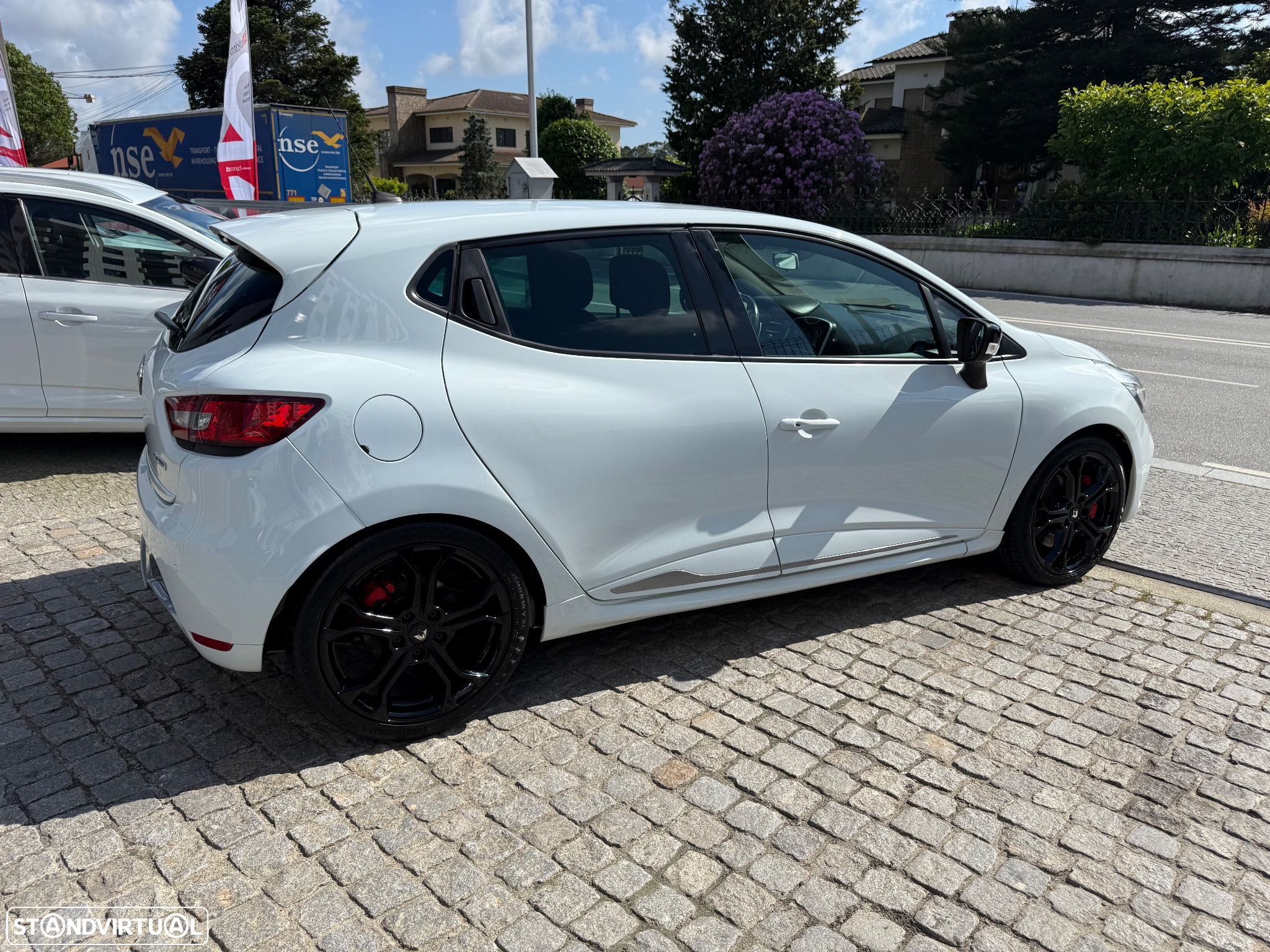 Renault Clio TCe 200 EDC Sport R.S. - 12