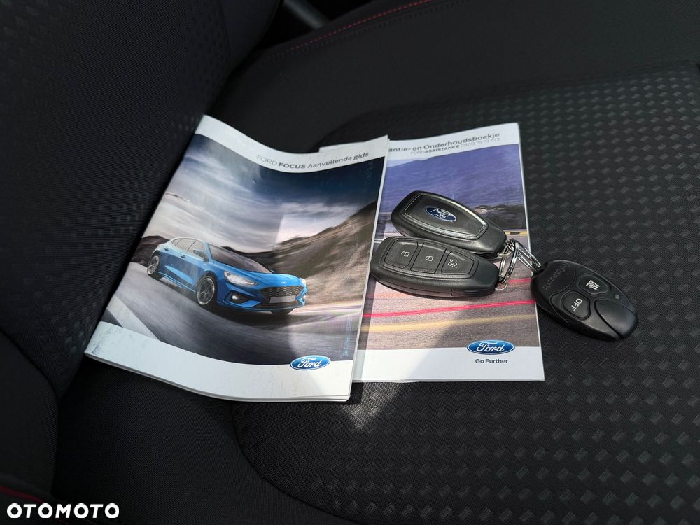 Ford Focus 2.0 EcoBlue ST-Line - 36