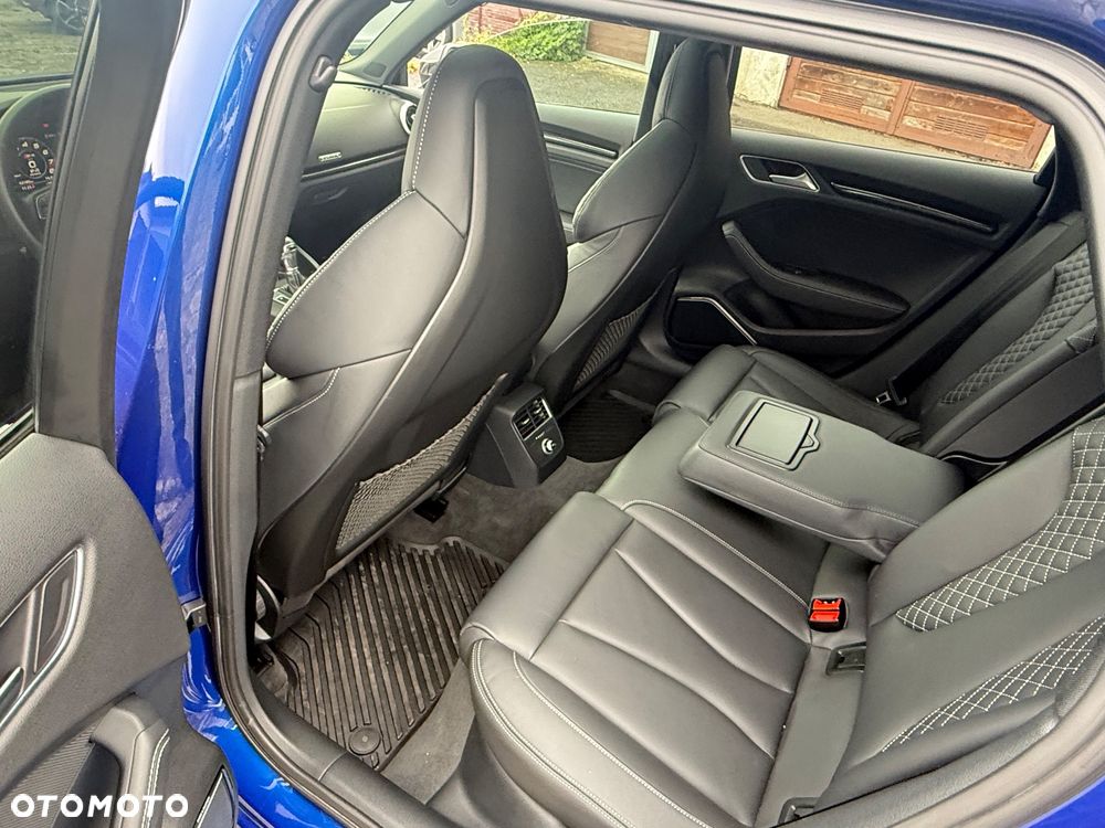 Audi S3 Sportback - 19
