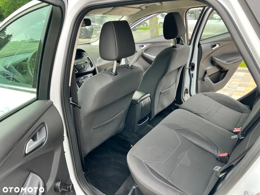 Ford Focus 1.0 EcoBoost Active - 14