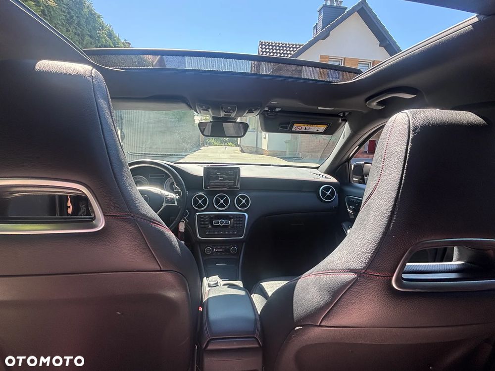 Mercedes-Benz Klasa A 200 CDI 4Matic 7G-DCT AMG Line - 8