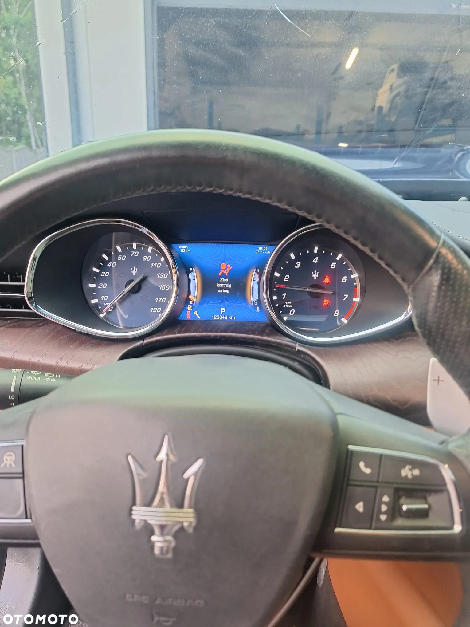 Maserati Quattroporte - 10