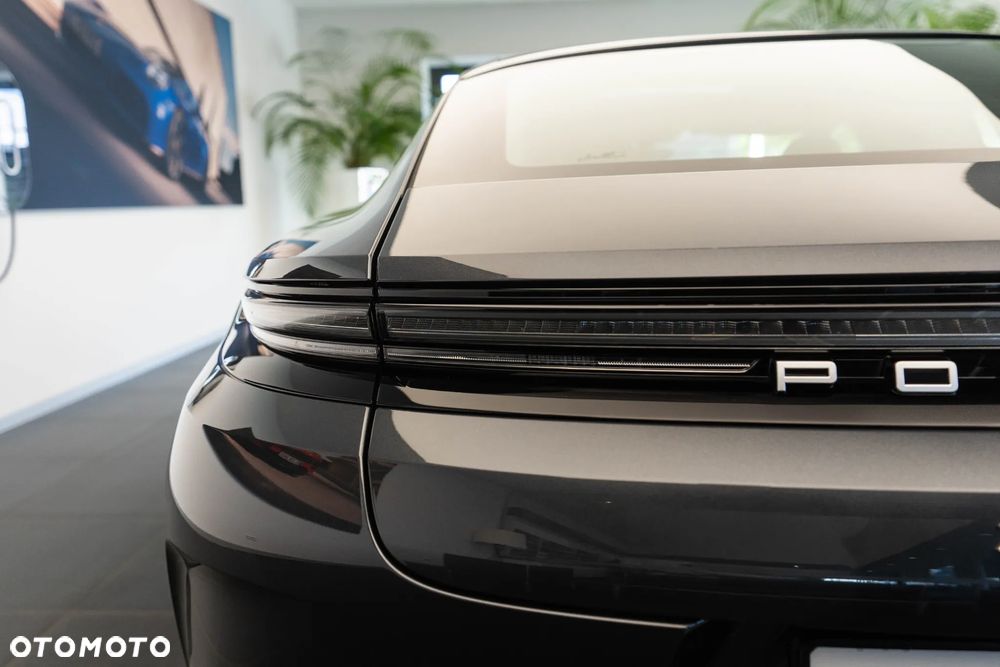 Porsche Panamera 4S E-Hybrid - 27
