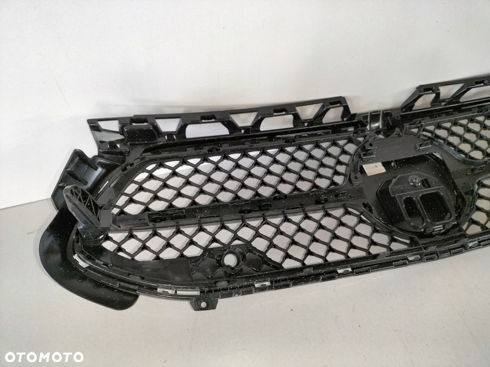 atrapa kratka grill mercedes a klasa w177 lift 22- - 6