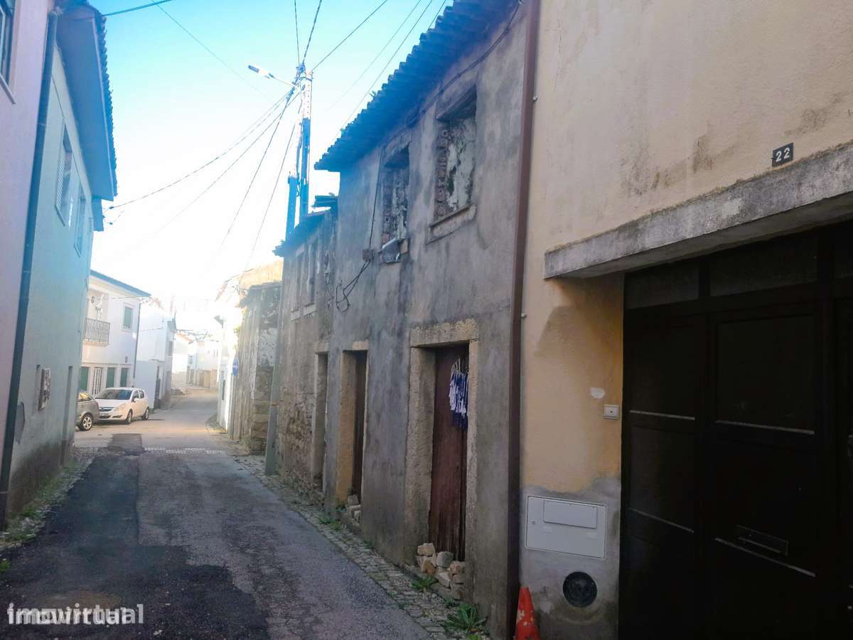Casa Rústica para Remodelação – Almalaguês, Coimbra - Grande imagem: 2/8