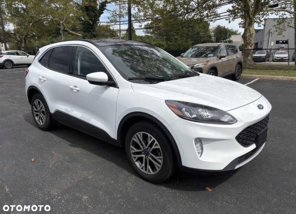 Ford Escape 1.5 EcoBoost AWD SE - 1