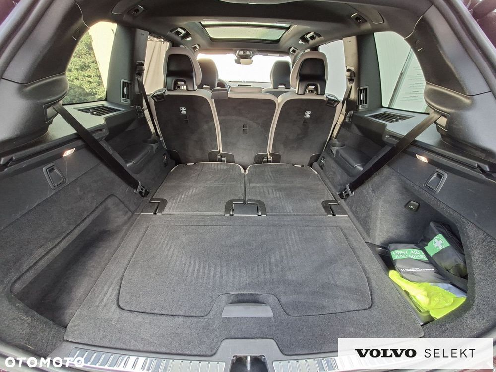 Volvo XC 90 - 38