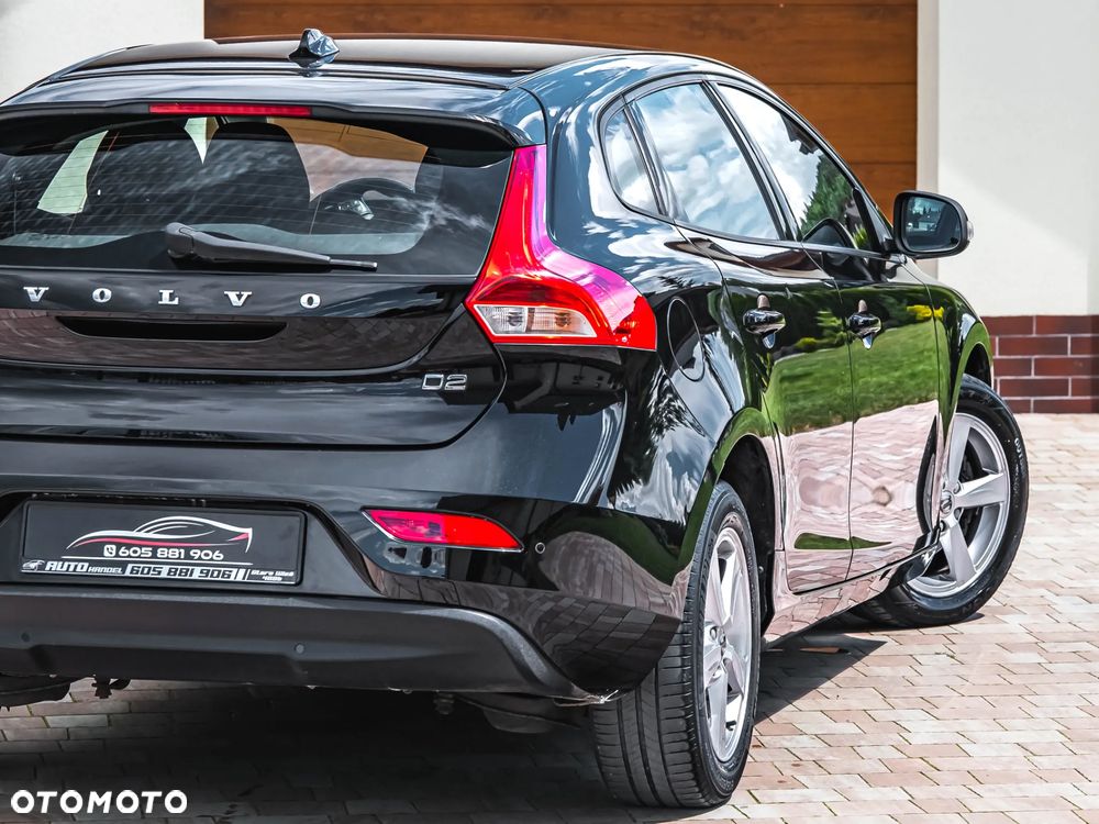 Volvo V40 D2 Momentum - 13