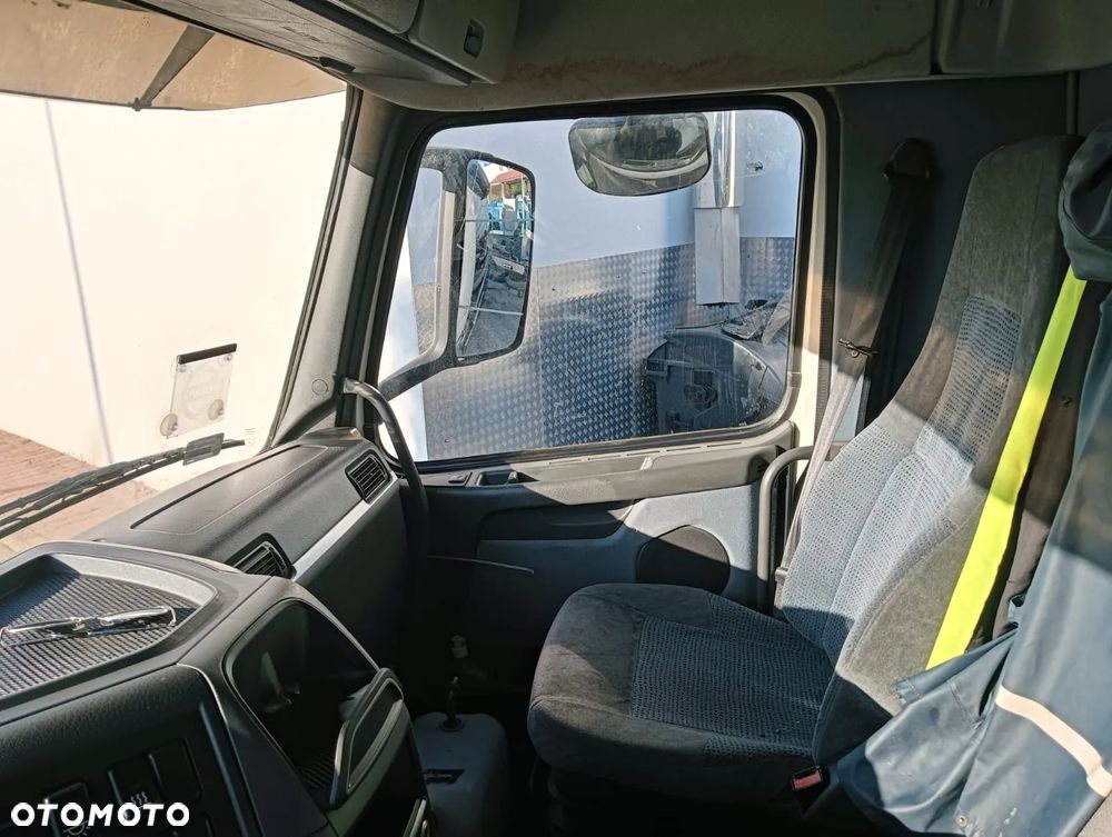 Volvo FH440 - 6