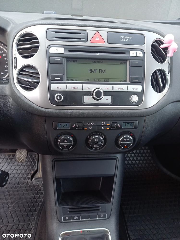 Volkswagen Tiguan 2.0 TDI DPF 4Motion Track & Field - 18