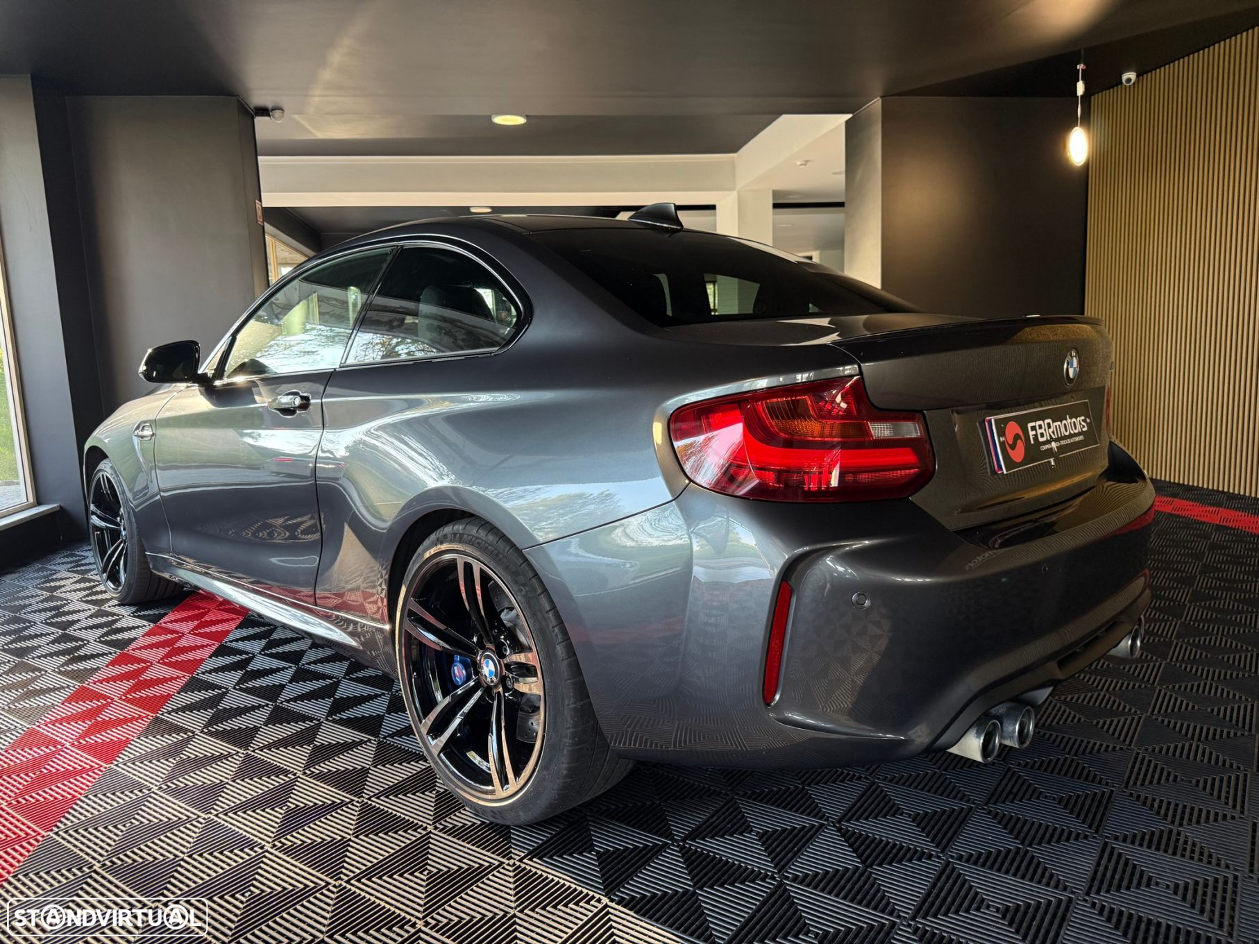BMW M2 Auto - 11