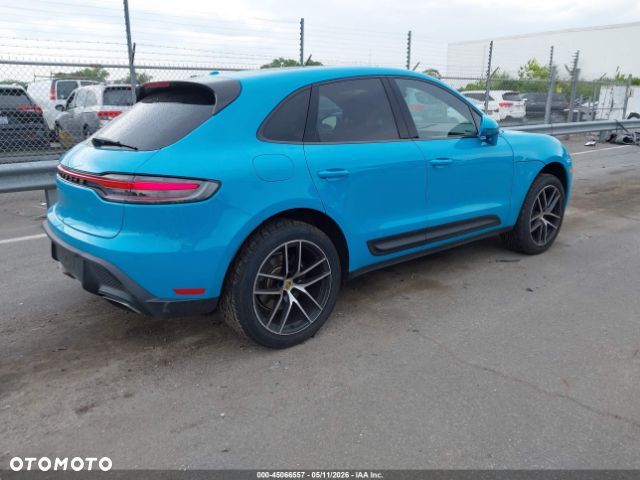 Porsche Macan - 13