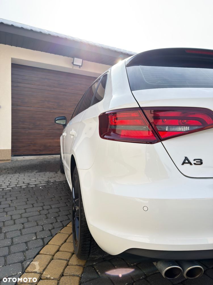 Audi A3 Sportback 2.0 TDI - 12