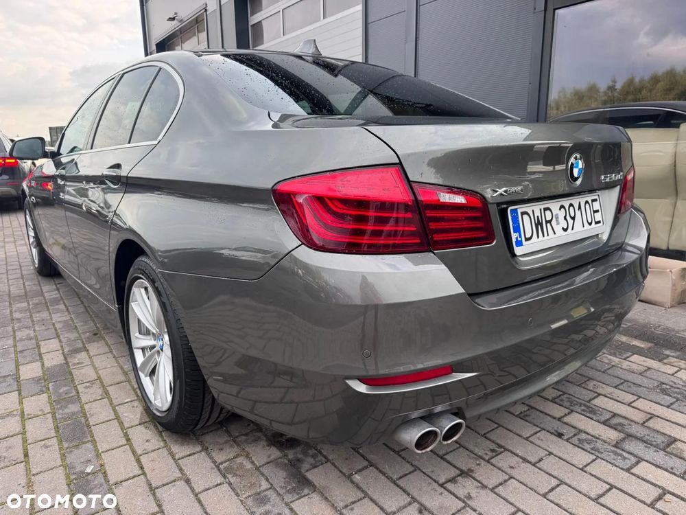 BMW Seria 5 520d xDrive Luxury Line - 10