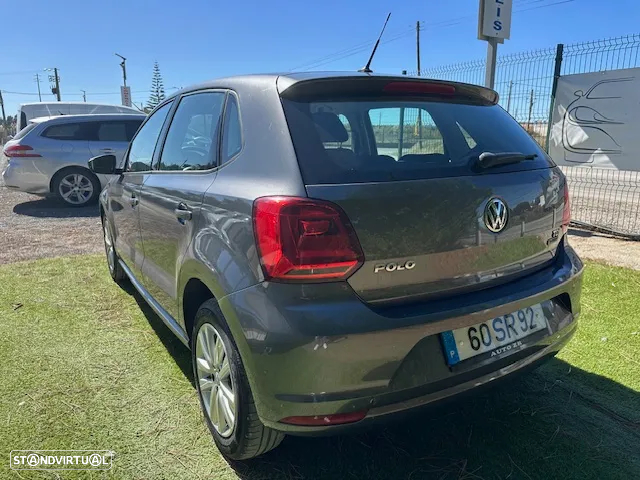VW Polo 1.4 TDi Confortline - 4