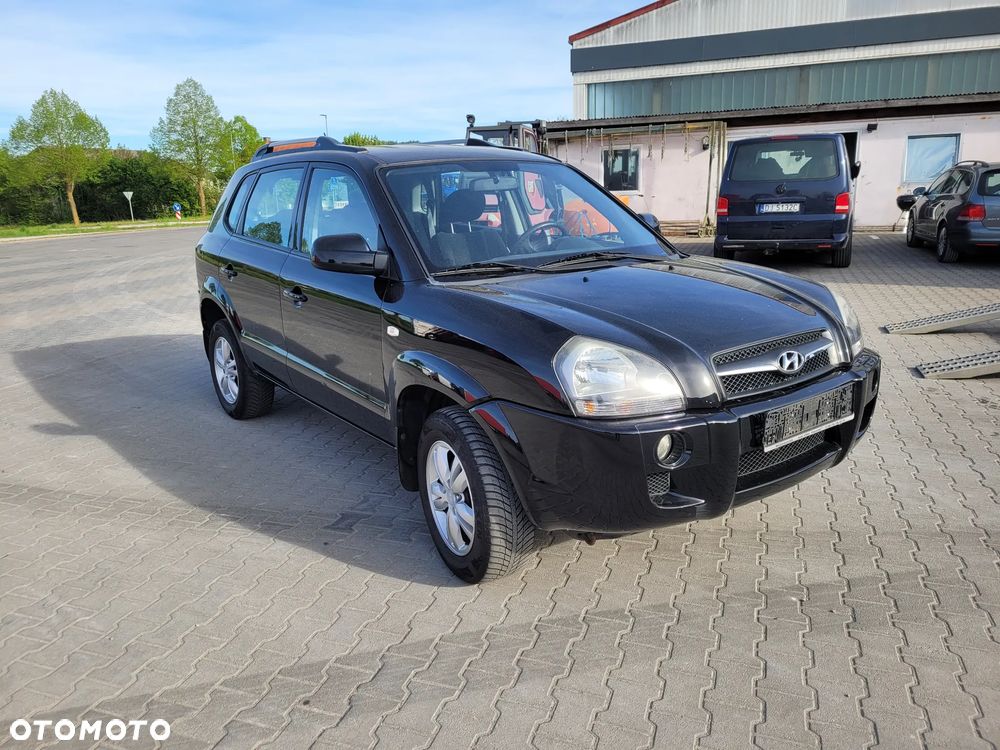 Hyundai Tucson 2.0 2WD GLS - 1