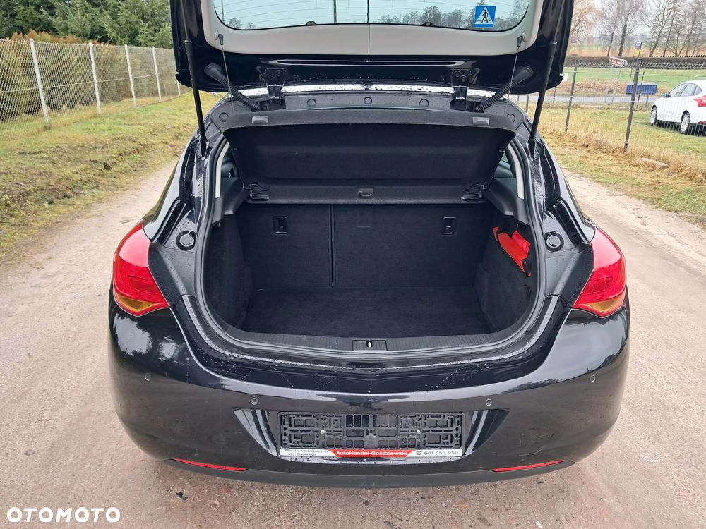 Opel Astra 1.6 Edition Sport - 22