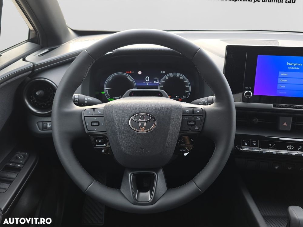 Toyota C-HR 1.8 HEV 140 CP 4x2 CVT Dynamic - 11