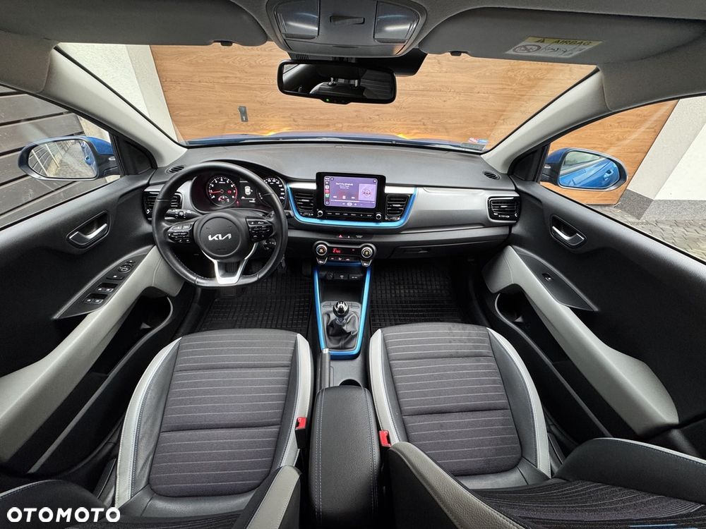 Kia Stonic 1.2 L - 24