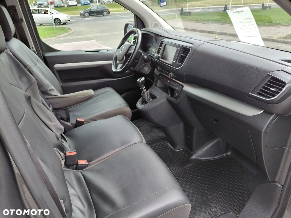 Opel Vivaro - 14