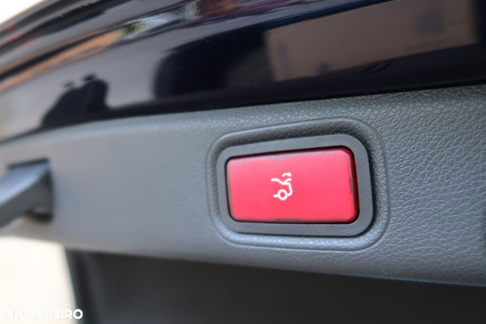 Mercedes-Benz E 250 9G-TRONIC Avantgarde - 25