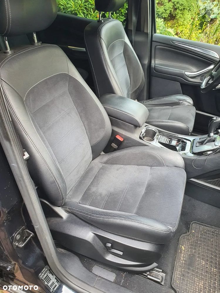 Ford S-Max 2.0 TDCi DPF Titanium - 10