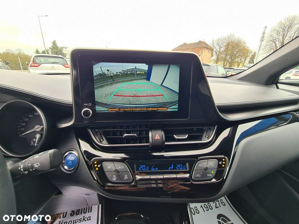 Toyota C-HR 2.0 Hybrid Executive - 13
