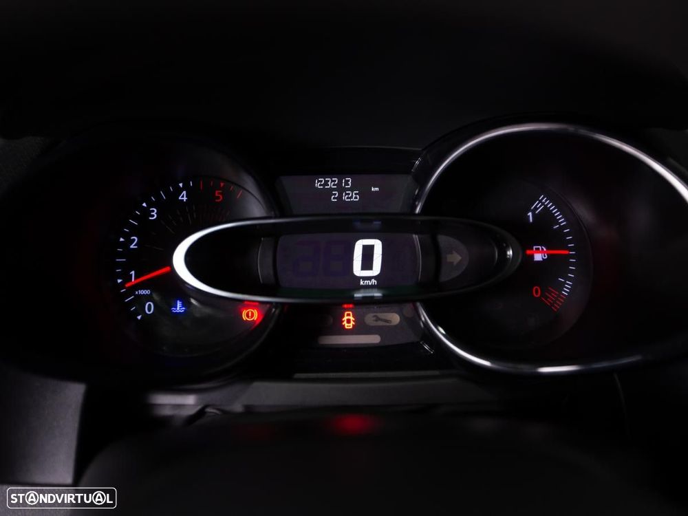 Renault Clio 1.5 dCi Zen - 17