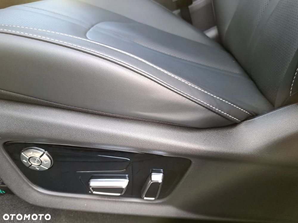 Forthing T5 EVO T-Five 1.5T HEV e-CVT - 17
