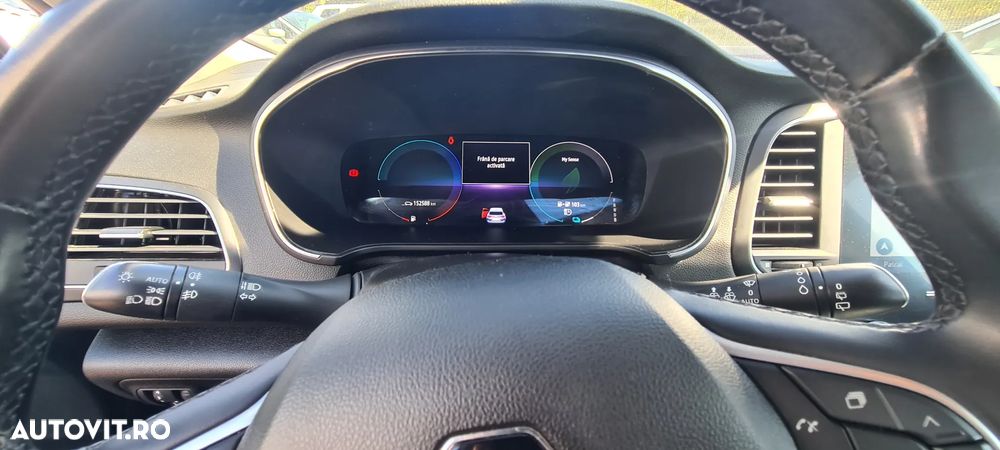 Renault Megane Grandtour E-TECH Plug-in 160 BUSINESS EDITION - 2