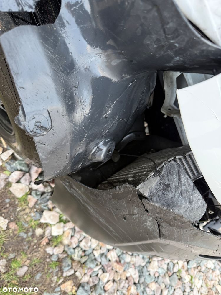 Peugeot Expert 2.0 BlueHDi Long 3,0t Premium (bryg.) - 21