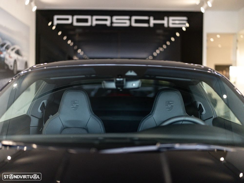 Porsche 911 (992) - 21