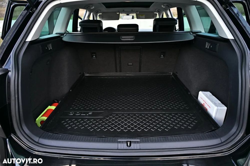 Volkswagen Golf 2.0 TDI 4Motion BMT Comfortline - 22