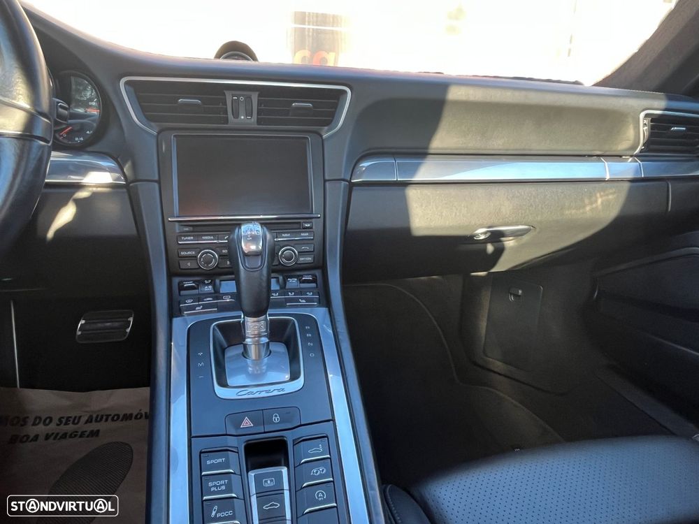Porsche 911 (991) Carrera 4 S PDK - 24