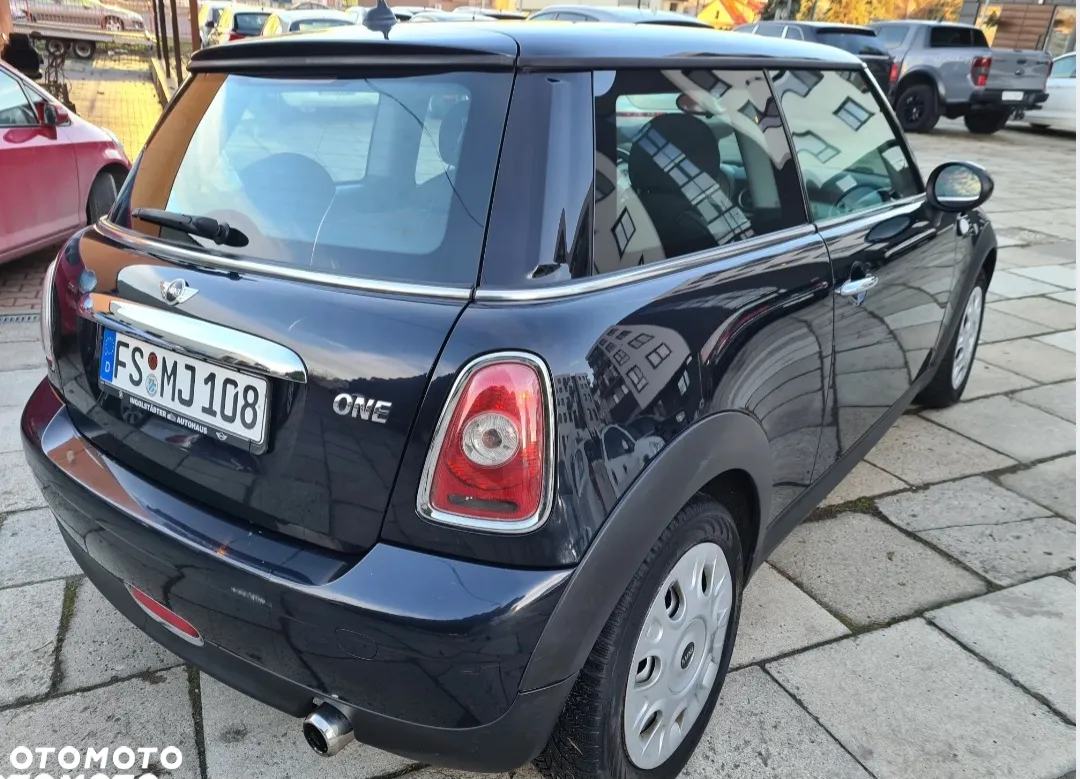 MINI ONE Standard - 16