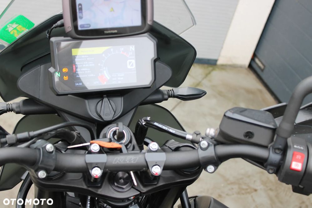 KTM Adventure - 14