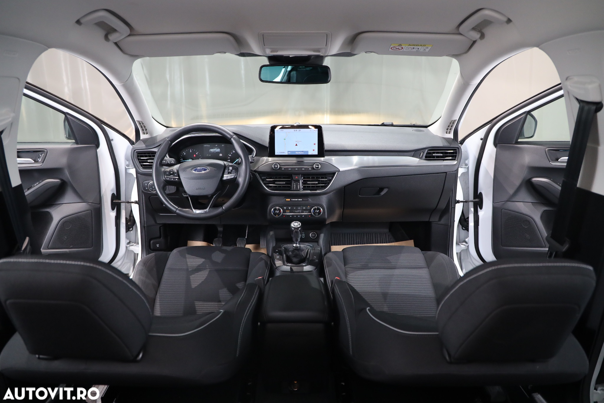Ford Focus 1.5 EcoBlue Start-Stopp-System TITANIUM - 15