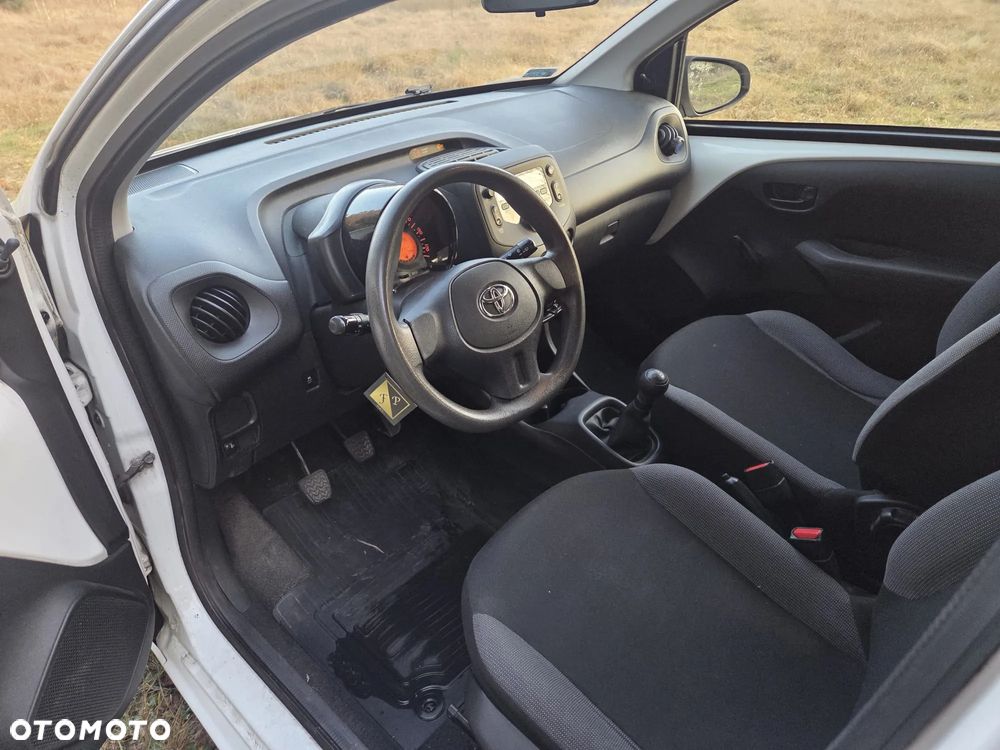 Toyota Aygo - 6