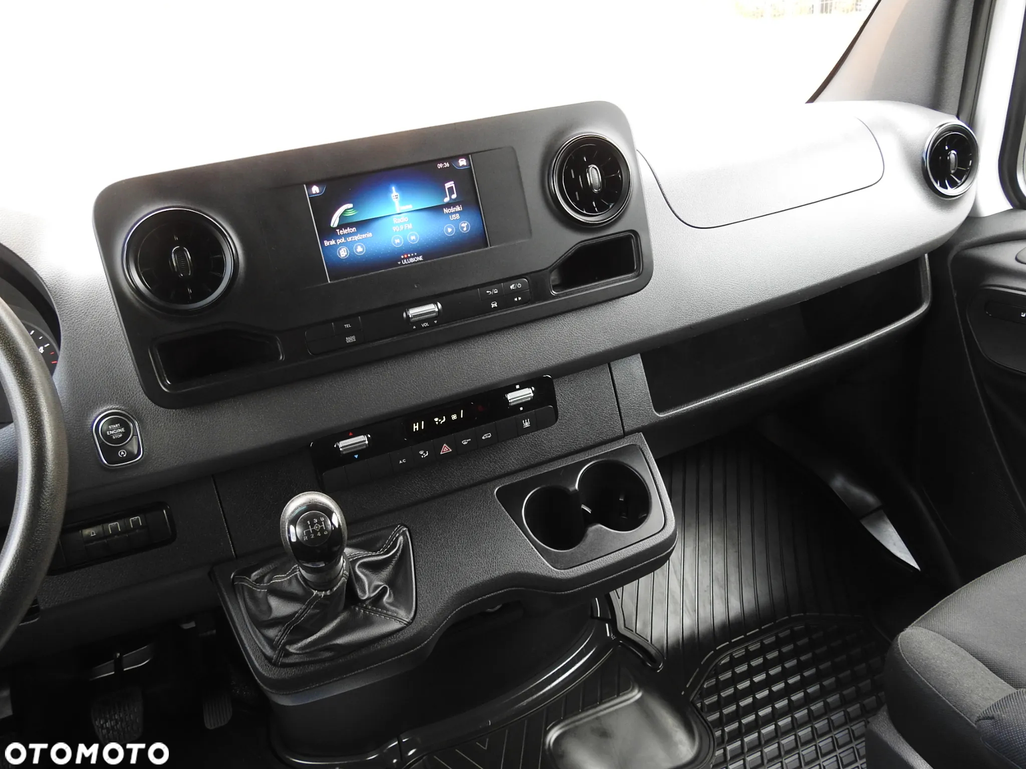 Mercedes-Benz SPRINTER 516 SKRZYNIA PODWÓJNA KABINA DOKA 6 MIEJSC TEMPOMAT KLIMATYZACJA BLIŹNIACZE KOŁA 160KM [ 113742 ] - 31