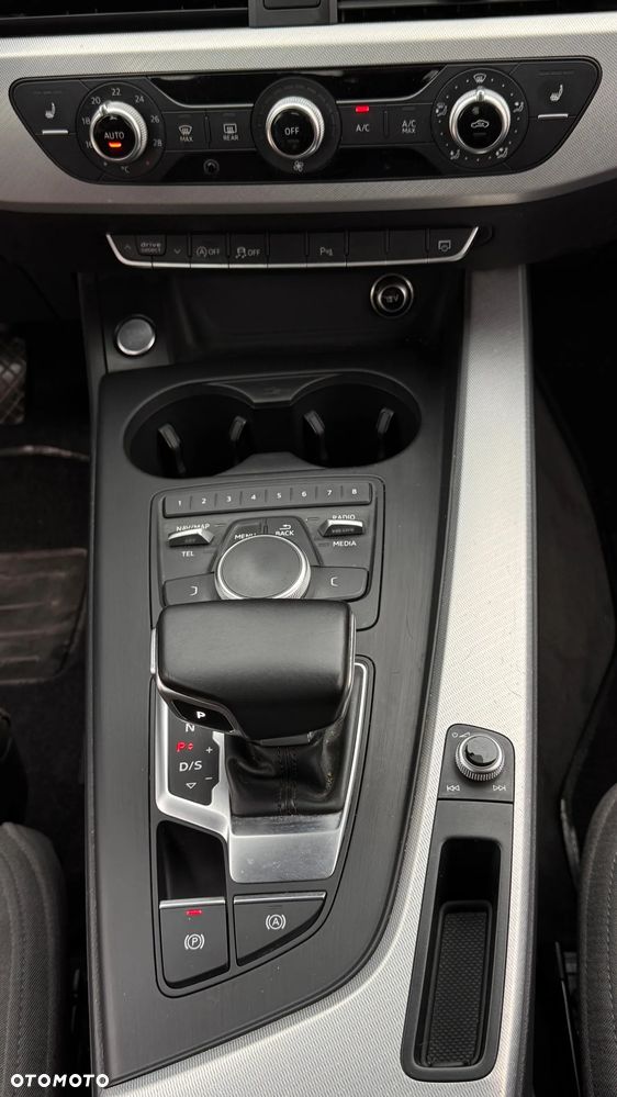 Audi A4 Limousine 2.0 TDI Design S tronic - 21