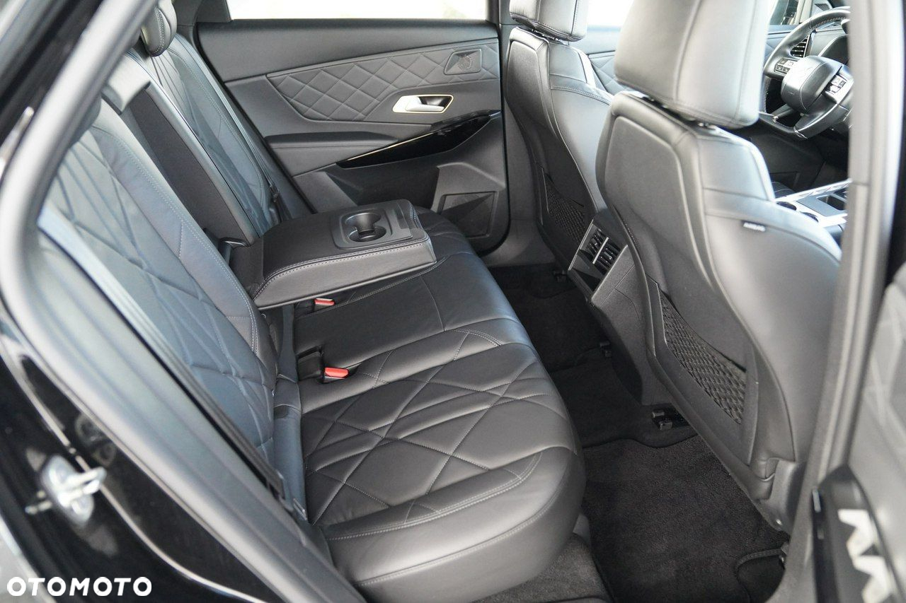 DS Automobiles DS 7 Crossback - 24
