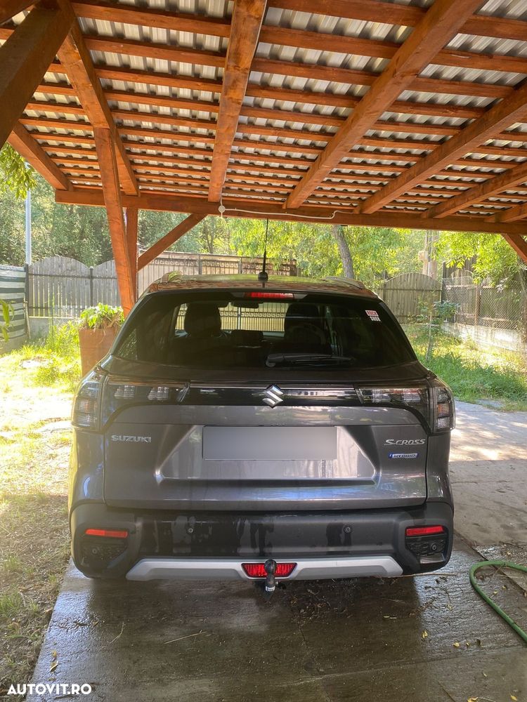 Suzuki S-Cross - 1