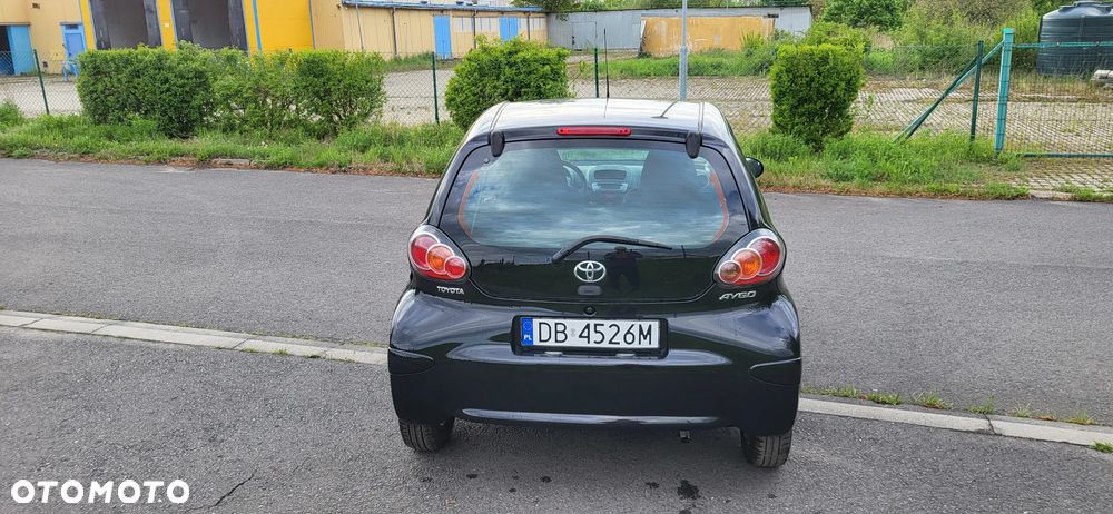 Toyota Aygo City - 12