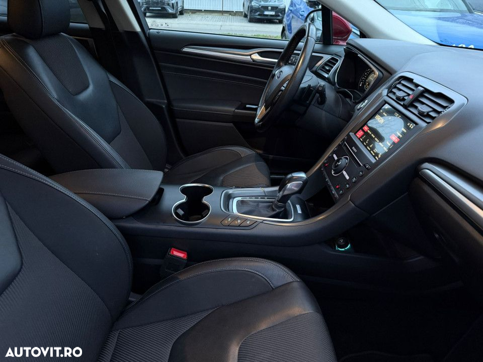 Ford Mondeo 2.0 TDCi Powershift Titanium - 18