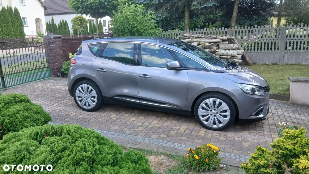 Renault Scenic 1.5 dCi Intens - 8