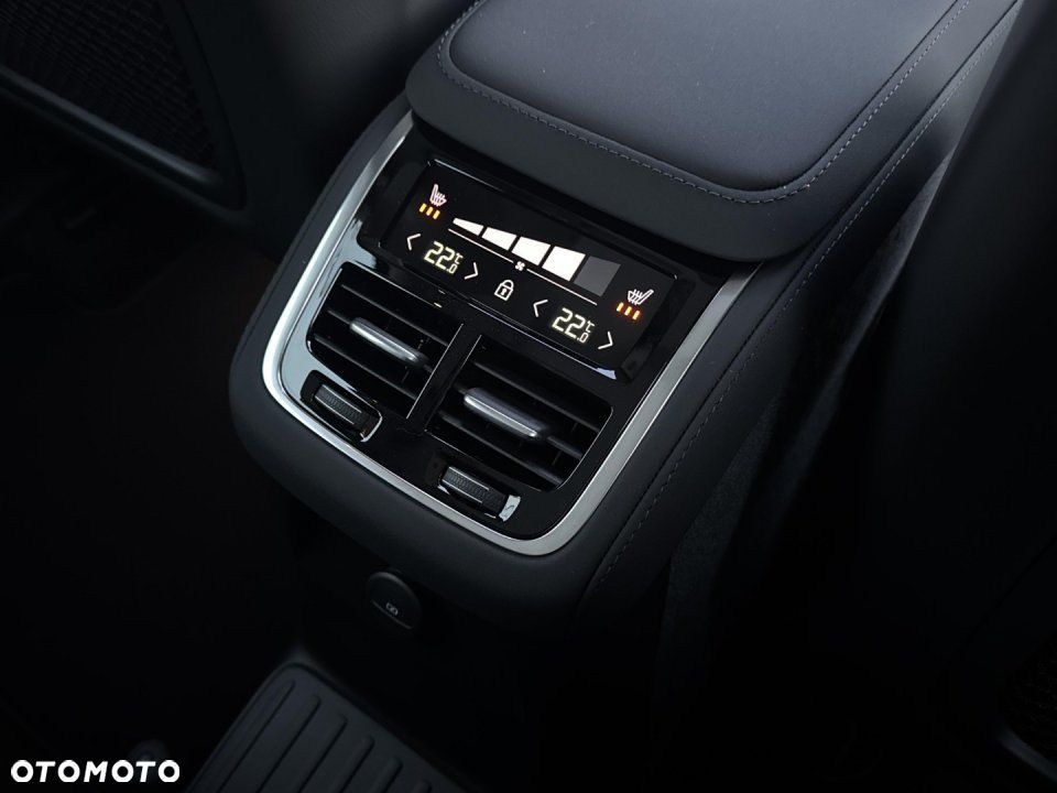 Volvo XC 90 - 15