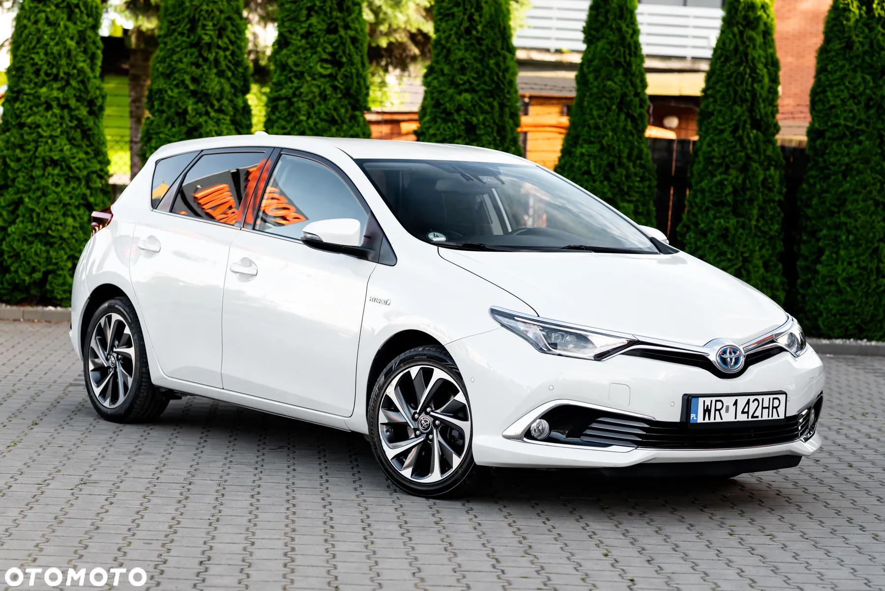 Toyota Auris 1.8 VVT-i Hybrid Automatik Edition S+ - 39