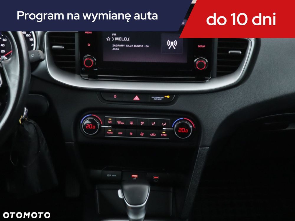 Kia Ceed - 14